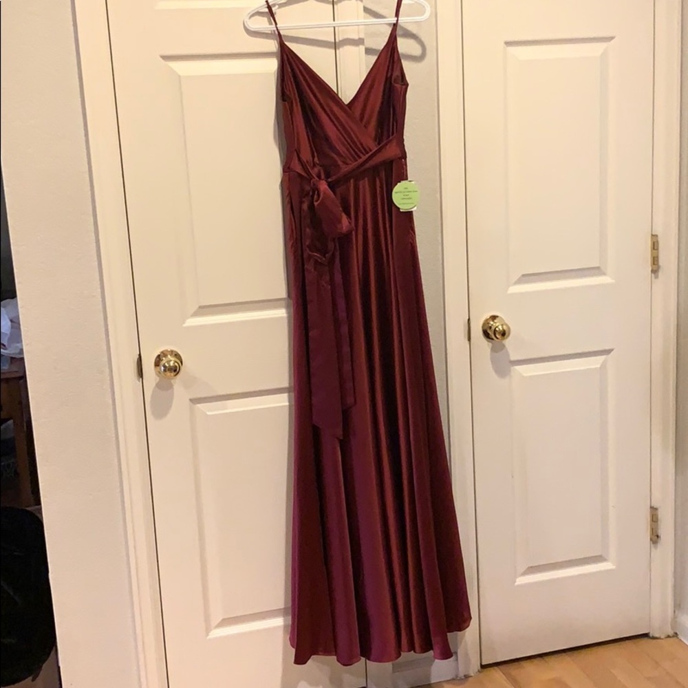 Burgundy evening gown NWT